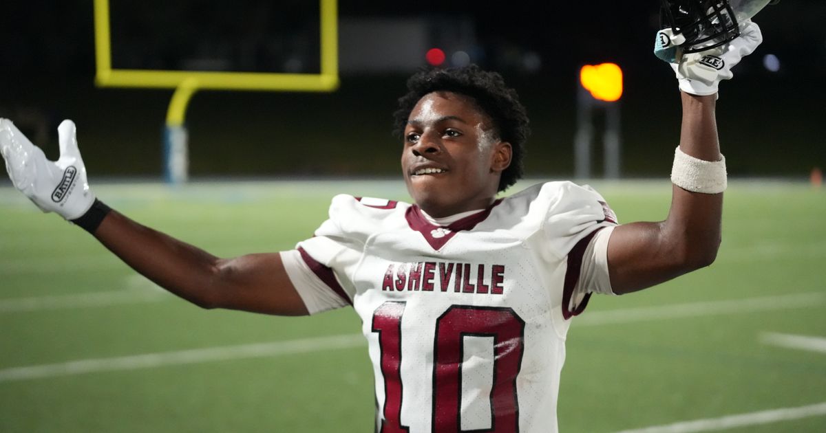 Star underclassmen pull Asheville past rival No. 15 T.C. Roberson